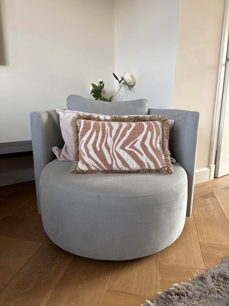 Grijze draaifauteuil De Toren Breda - Nieuwstaat, Huis en Inrichting, Fauteuils, Ophalen of Verzenden, Zo goed als nieuw, Stof