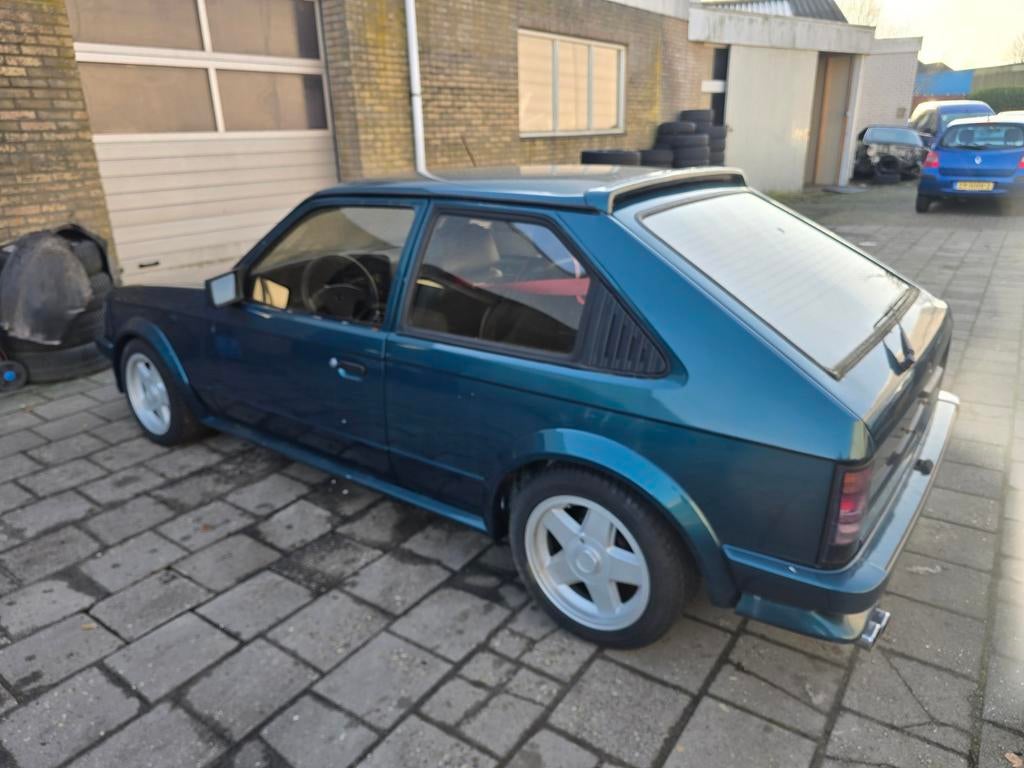 Opel Kadett 1.8e, foto 3