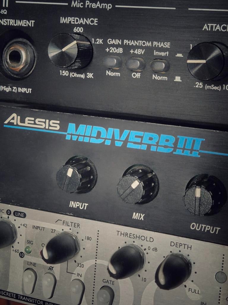 Alesis Midiverb III - Effectprocessor, Muziek en Instrumenten, Effecten, Ophalen of Verzenden, Gebruikt, Delay of Echo
