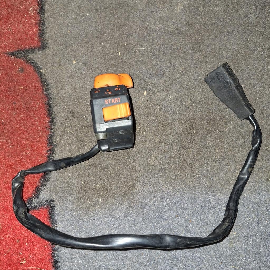 Stuurschakelaar Ducati Supersport SS 600 750 900 851 888, Ophalen of Verzenden