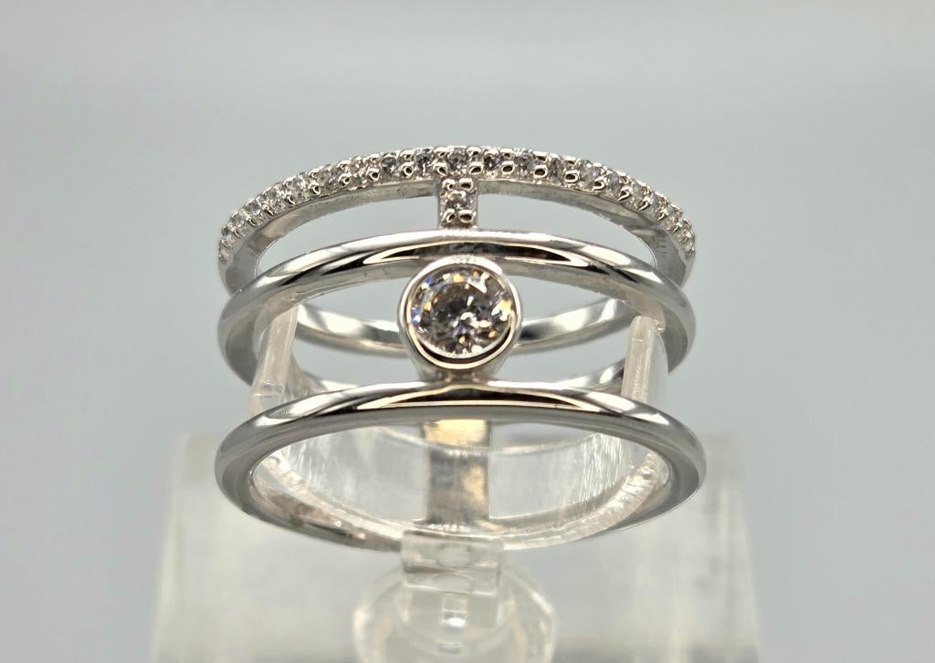 Prachtige brede zilveren ring diamonfire zirkonia. 2026/108, 18 tot 19, ., Nieuw, Ophalen of Verzenden