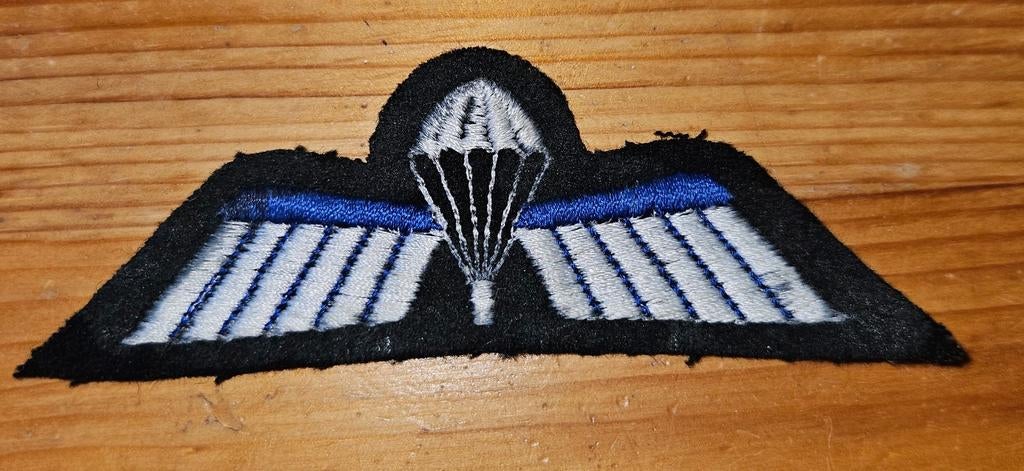 Parawing brevet B Mariniers, Verzamelen, Militaria | Algemeen, Ophalen of Verzenden, Marine, Nederland, Embleem of Badge