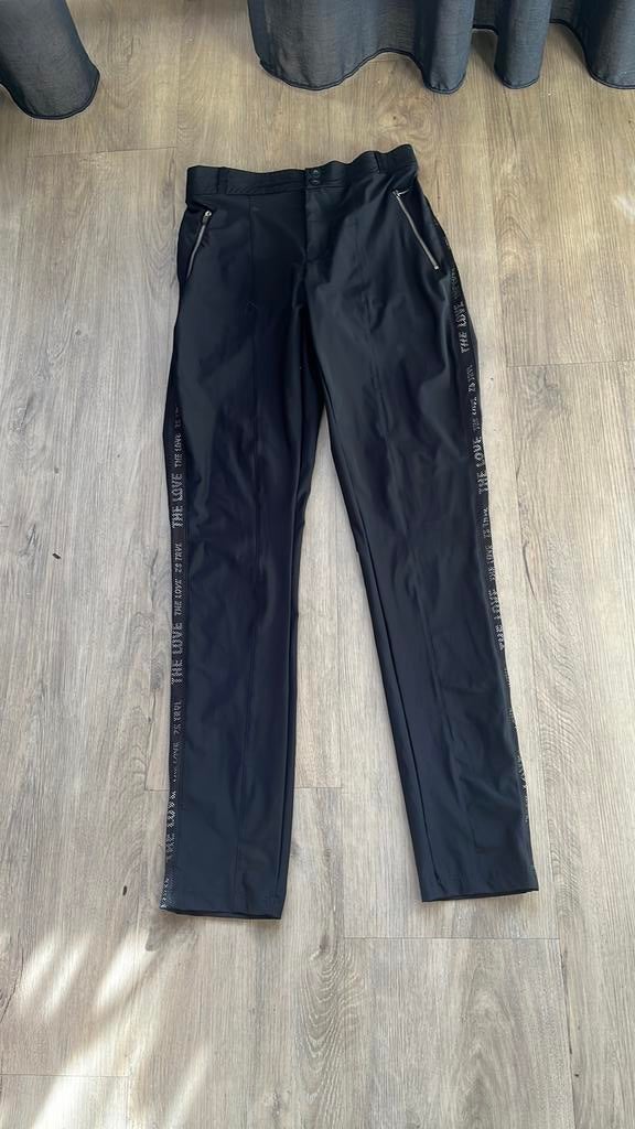 Zoso legging xs valt als S zwart, Kleding | Dames, Zwart, Nieuw, Ophalen of Verzenden, Maat 36 (S)