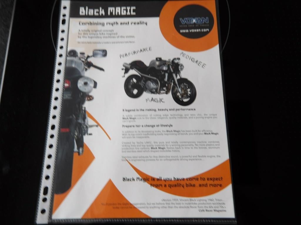 Folder VOXAN BLACK MAGIC, Motoren, Handleidingen en Instructieboekjes, Verzenden, Overige merken
