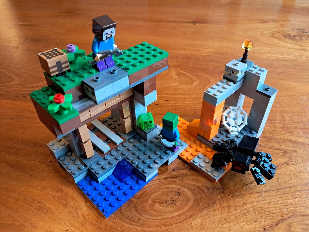 Lego Minecraft De "verlaten" mijn 21166, Ophalen, Gebruikt, Complete set, Lego