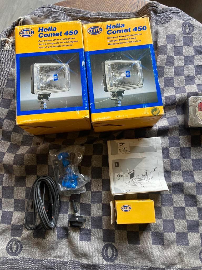 Oldtimer 1 set Hella verstralers comet 450 met covers, Ophalen of Verzenden, Nieuw