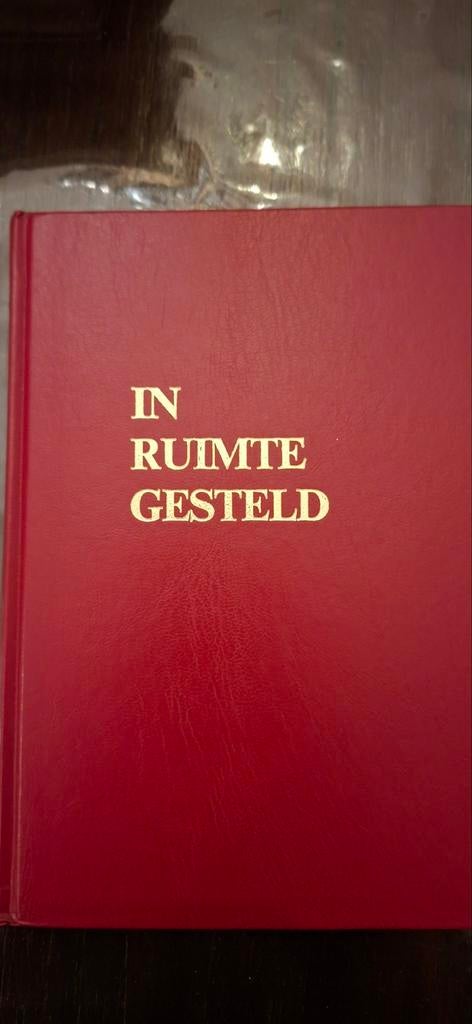 In ruimte gesteld. Herdenkingsboek Ger. Gem. Dordrecht, Ophalen of Verzenden, Zo goed als nieuw