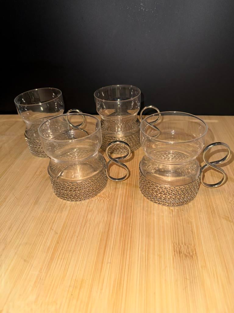 4 glazen Iittala, Ophalen of Verzenden, Zo goed als nieuw, Overige typen