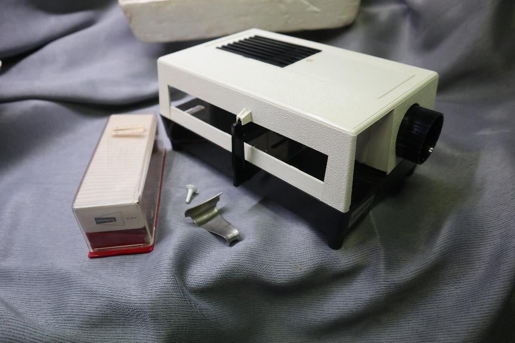 dia projector Liesegang 12J, Ophalen of Verzenden, Zo goed als nieuw