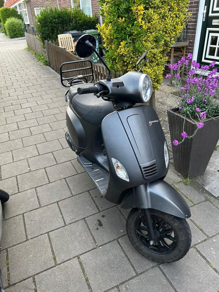 Santini capri scooter, Ophalen, Maximaal 45 km/u, Zo goed als nieuw, 50 cc