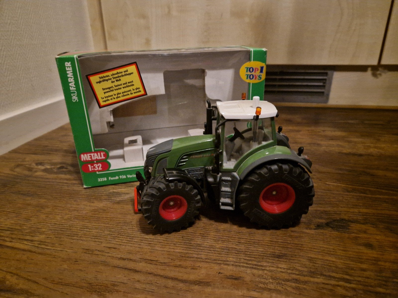 siku fendt 936 1:32, Ophalen of Verzenden, Zo goed als nieuw, Tractor of Landbouw, SIKU