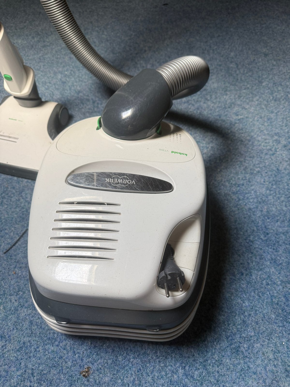 Vorwerk stofzuiger VT 300, Witgoed en Apparatuur, Stofzuigers, Overige merken, Gebruikt, Steelstofzuiger, Ophalen