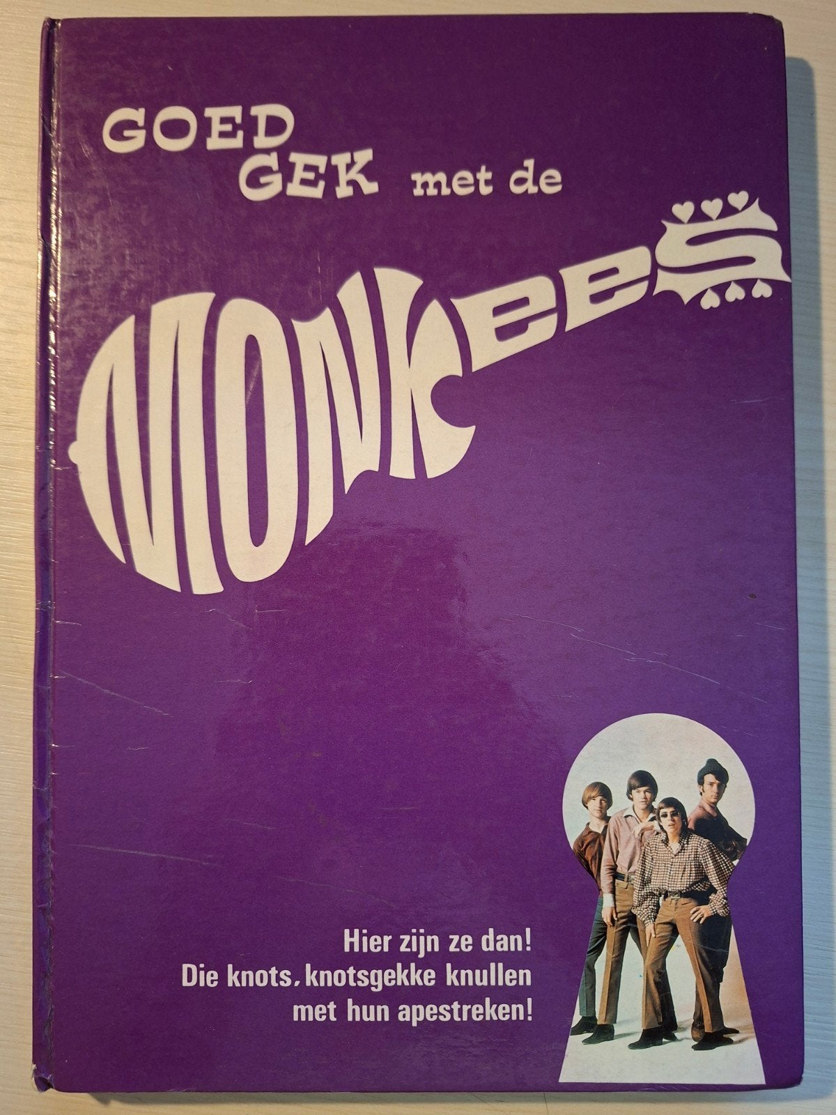 Goed Gek met de Monkees - Vintage Boek TV2000, Boeken, Ophalen of Verzenden, Gelezen, Artiest, Onbekend