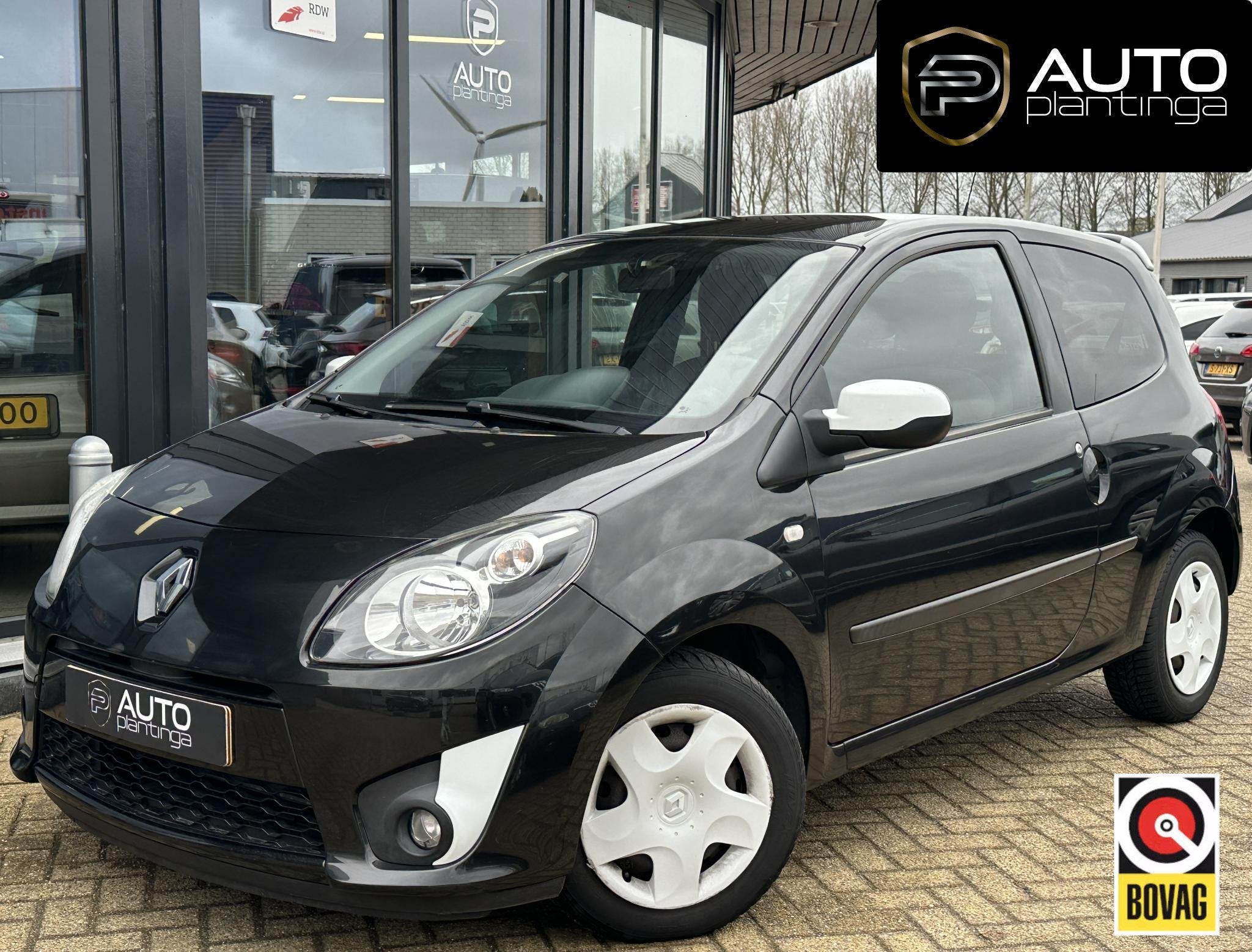 Renault Twingo 1.2-16V Collection 75PK | NL AUTO | Airco | G, Auto's, Gebruikt, 4 cilinders, 4 stoelen, Zwart