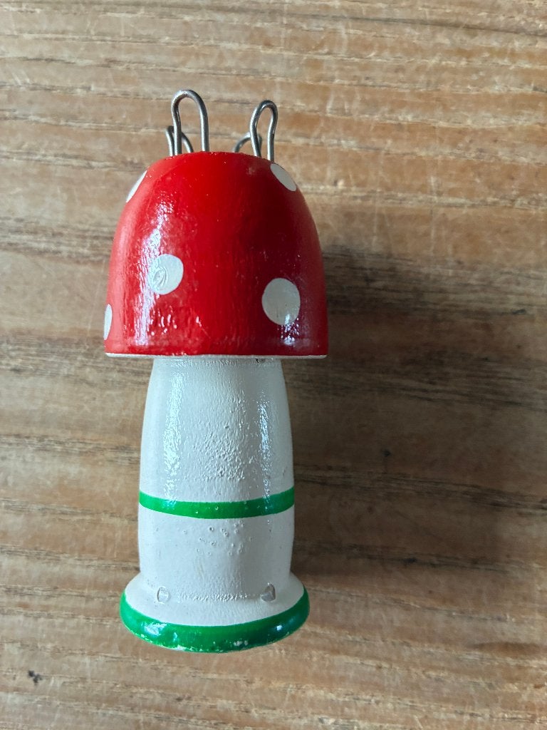Vintage houten punnikklosje paddenstoel, Ophalen of Verzenden, Zo goed als nieuw, Knutselmateriaal