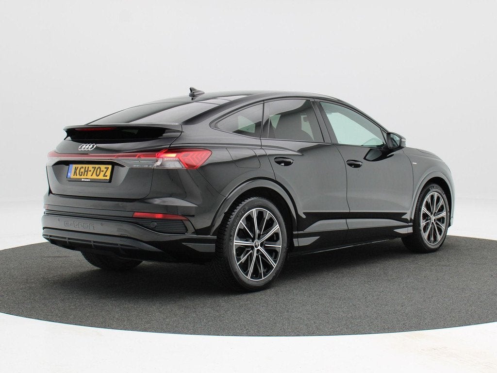 Audi Q4 Sportback e-tron 40 S edition 77 kWh 204 Pk | Stoelv, Auto's, Audi, Automaat, Achterwielaandrijving, Gebruikt, Zwart
