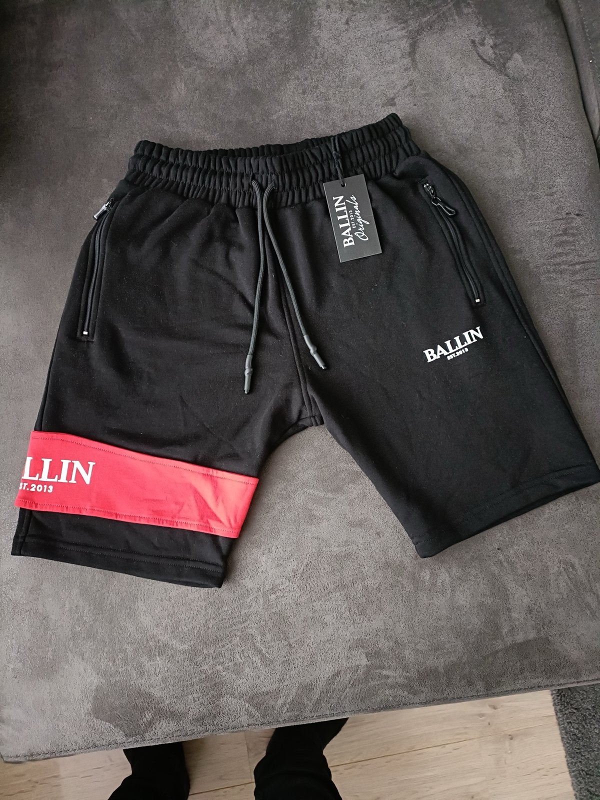 Ballin Originals korte broek - Zwart met rood - Maat M, Ophalen of Verzenden, Nieuw, Maat 48/50 (M), Zwart