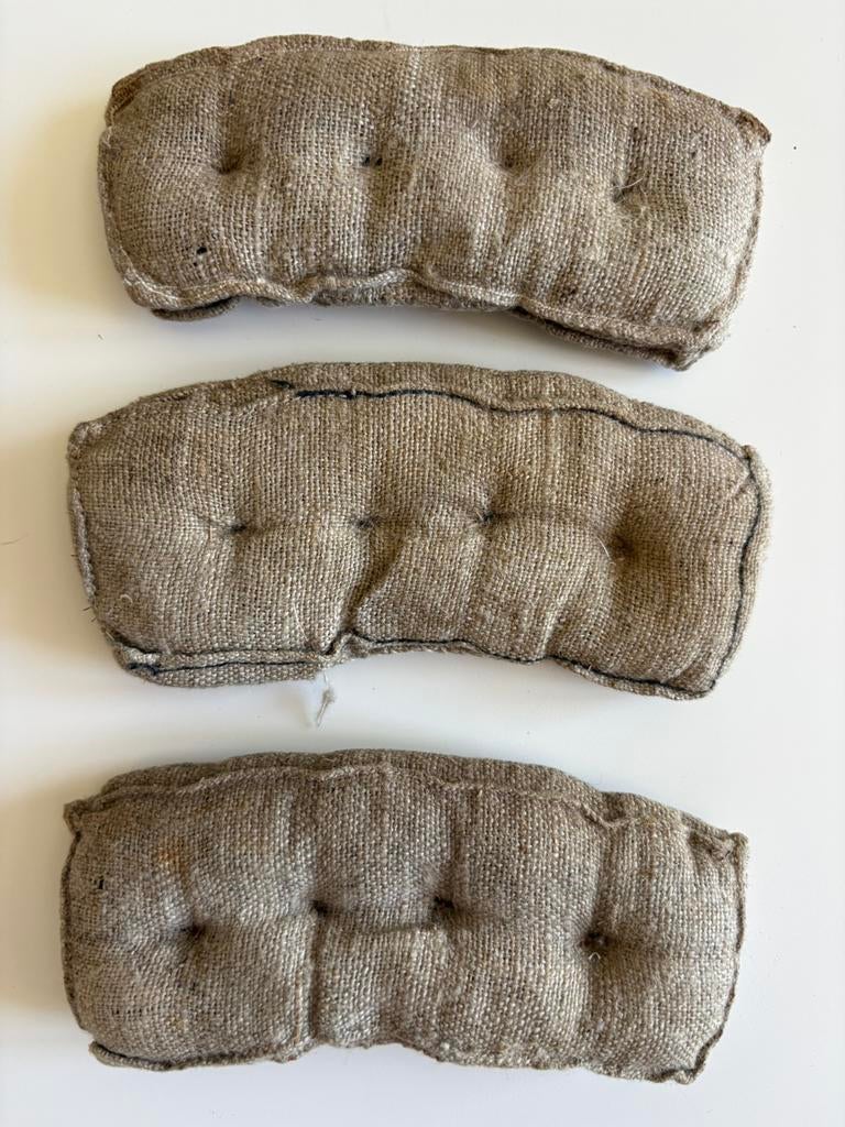 WW1 Kussentjes voor binnenvoering Duitse helm 1916, Ophalen of Verzenden, Zo goed als nieuw