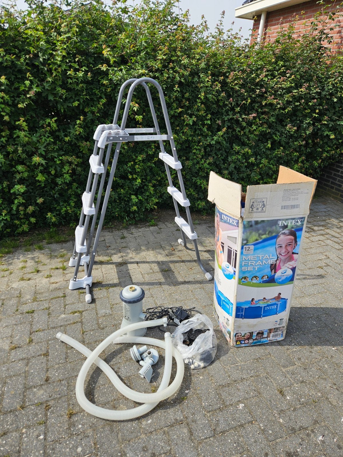Intex Zwembad Rond 366 cm compleet, Ophalen, Minder dan 80 cm, Rond, 300 cm of meer