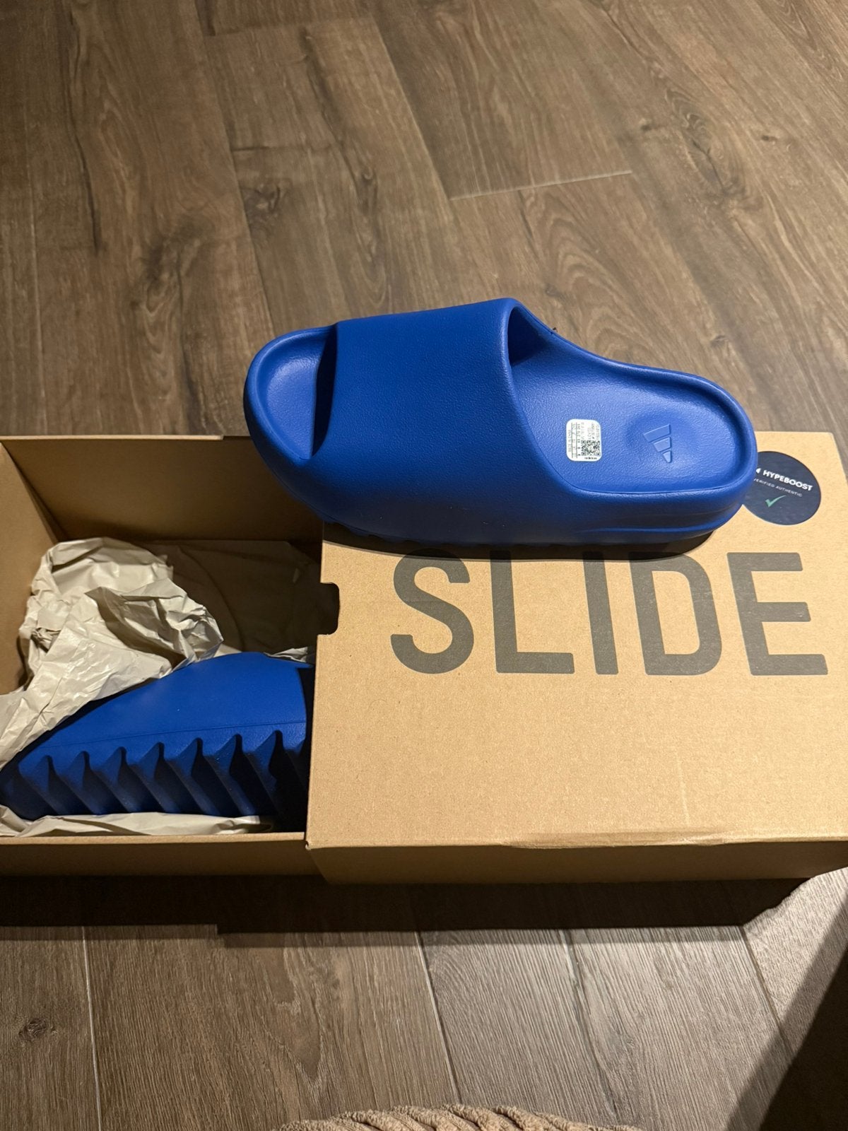 Yeezy slide azure, Kleding | Heren, Slippers, Blauw, Ophalen of Verzenden, Zo goed als nieuw