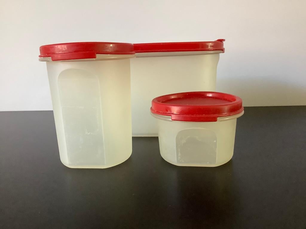 Tupperware Ruimtespaarders met rode deksel (2 stuks), Ophalen of Verzenden, Gebruikt, Rood, Bus of Trommel
