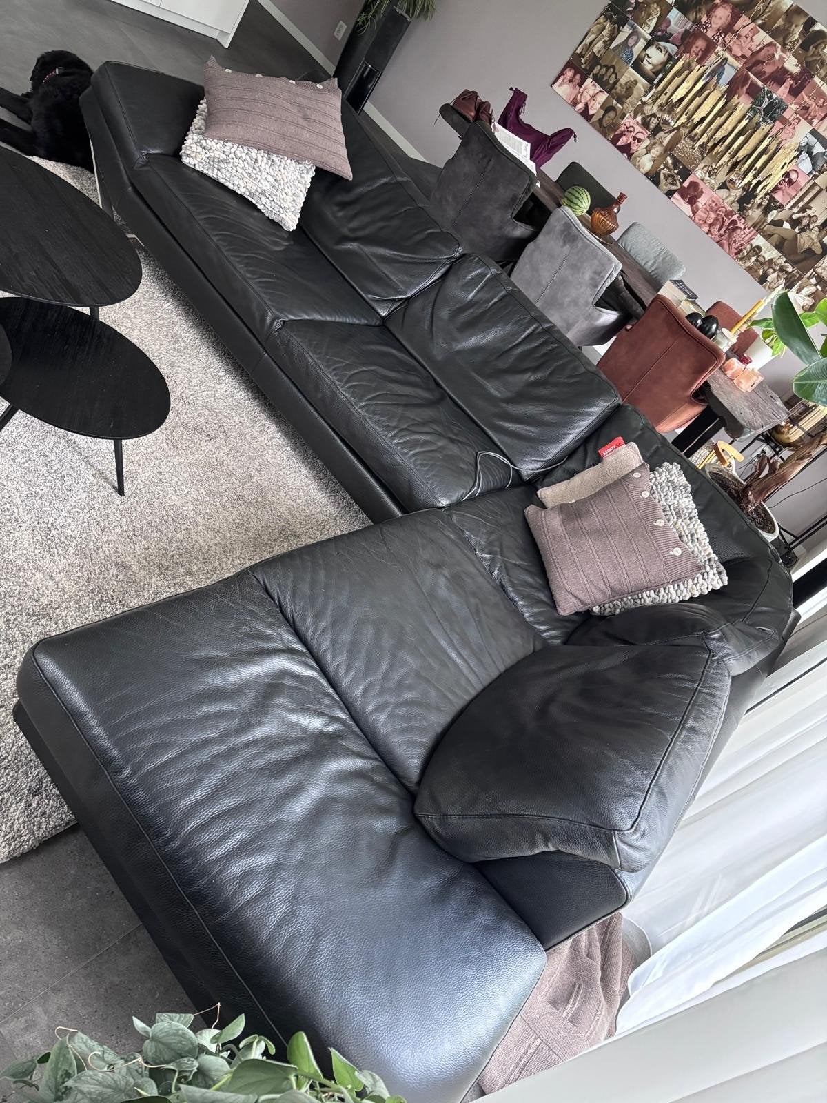 Natuzzi, Zwarte Leren Hoekbank, Ophalen, Gebruikt, 100 tot 125 cm, Hoekbank