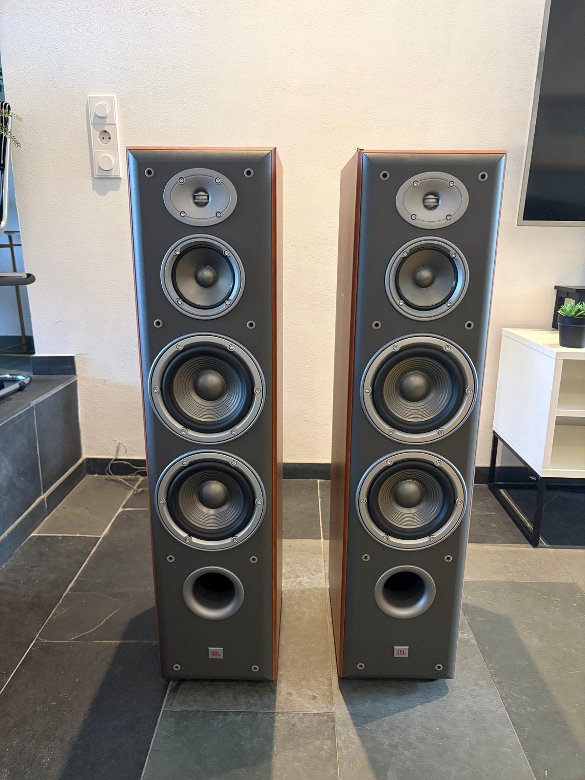 JBL Northridge E80 Vloerstaande Luidsprekers (Set van 2), Audio, Tv en Foto, Luidsprekers, Ophalen, Vloerstaande luidspreker, Gebruikt