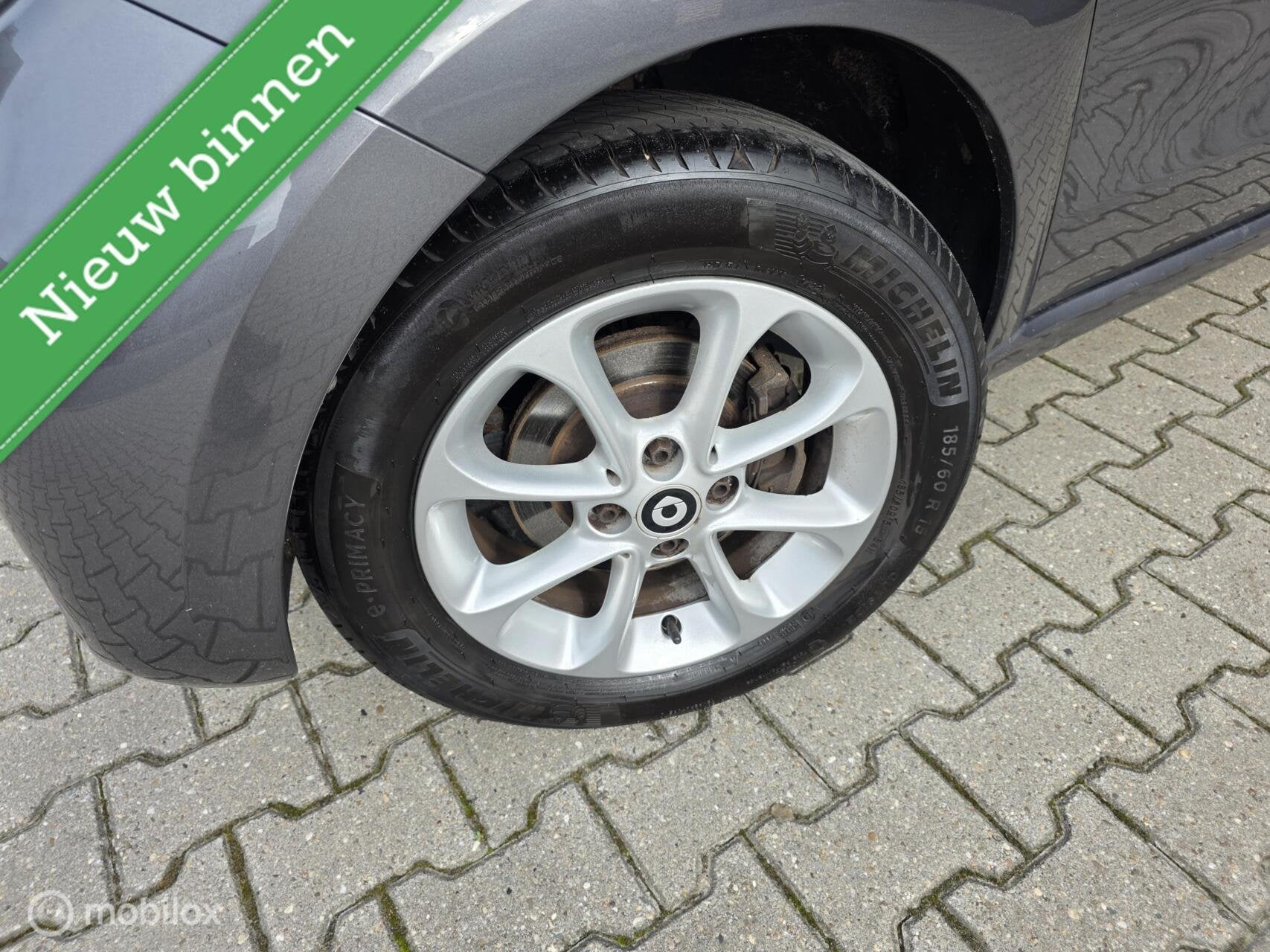 Smart forfour 1.0 /Cruise Control /Autom. Airco /Nwe. APK, Auto's, Achterwielaandrijving, Gebruikt, 4 stoelen, Origineel Nederlands
