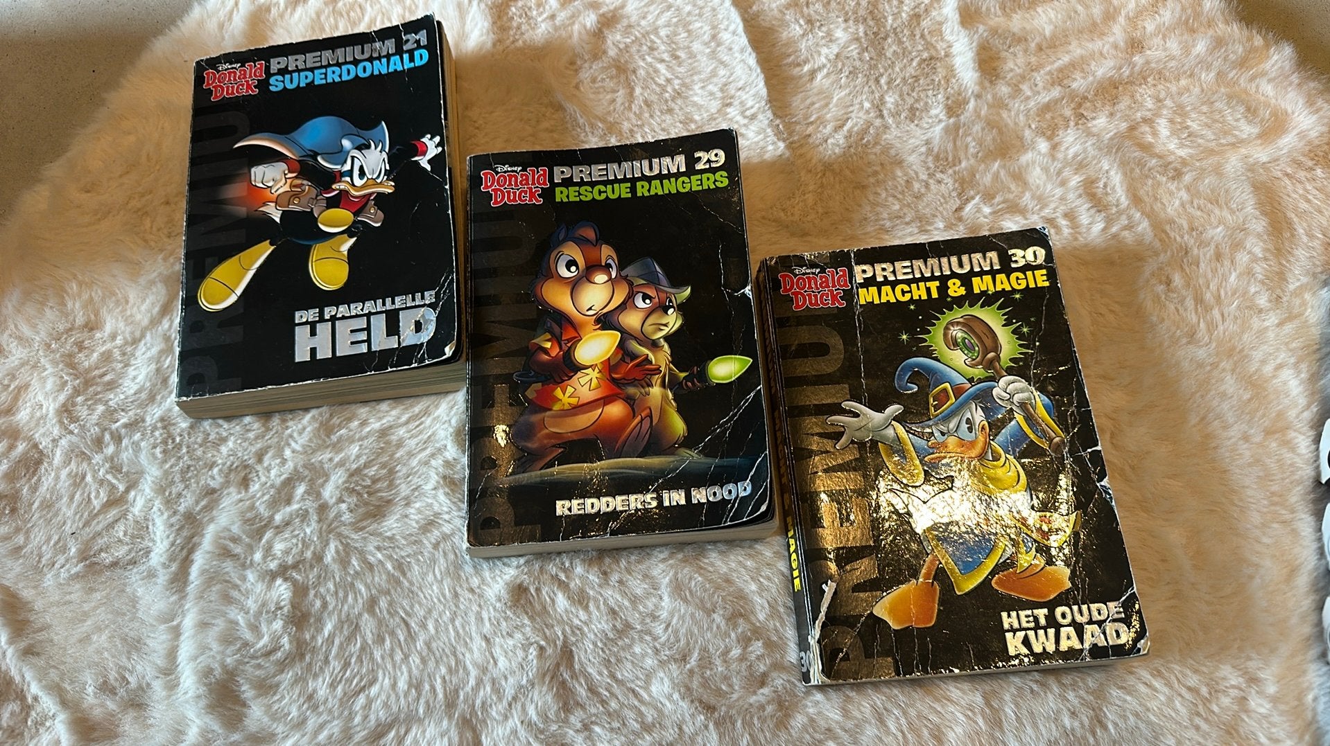 Premium pocket Donald Duck, Ophalen of Verzenden, Zo goed als nieuw
