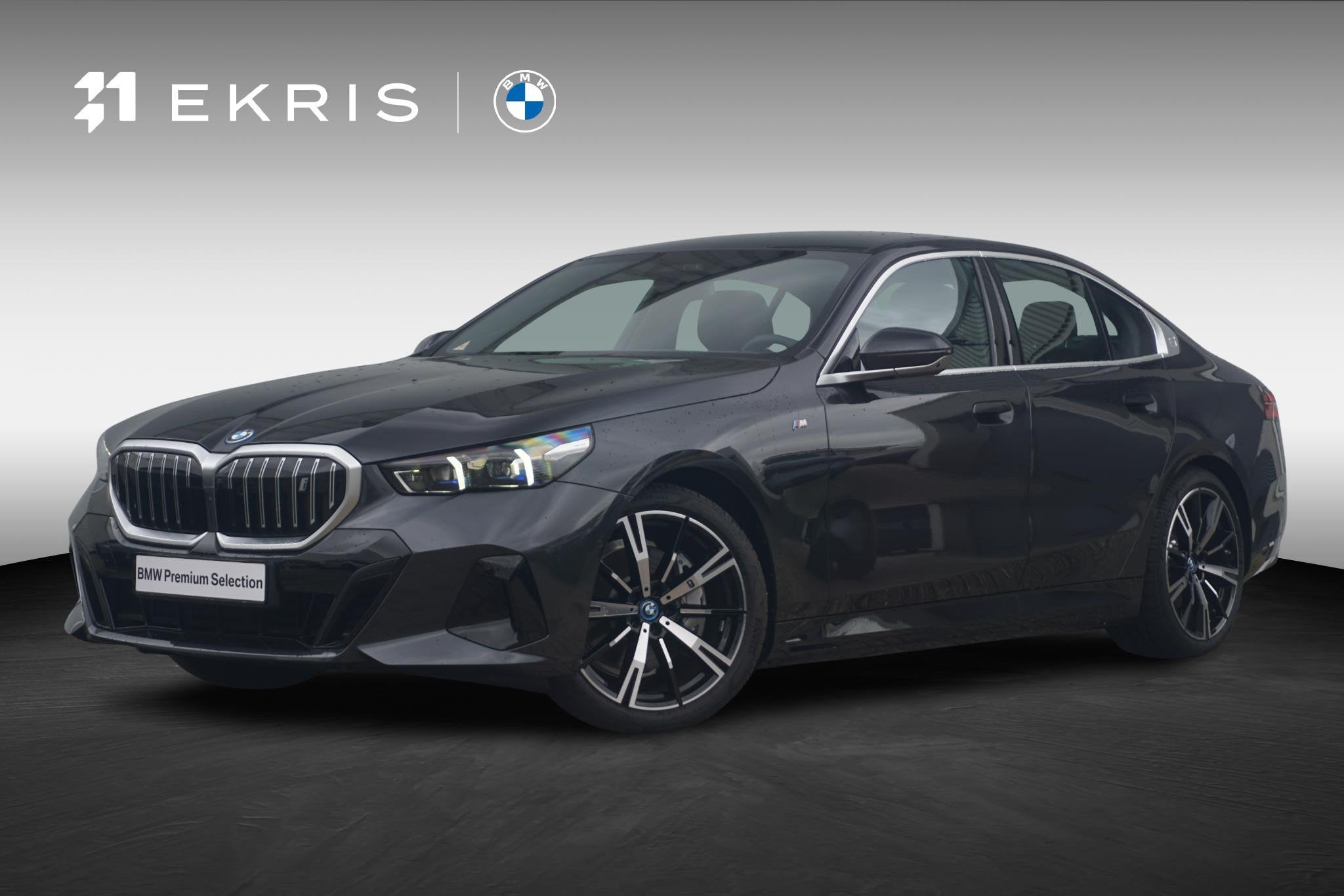 BMW i5 Sedan eDrive40 M Sport | Trekhaak / Panoramadak / Dri, Automaat, 340 pk, Sedan, Zilver of Grijs