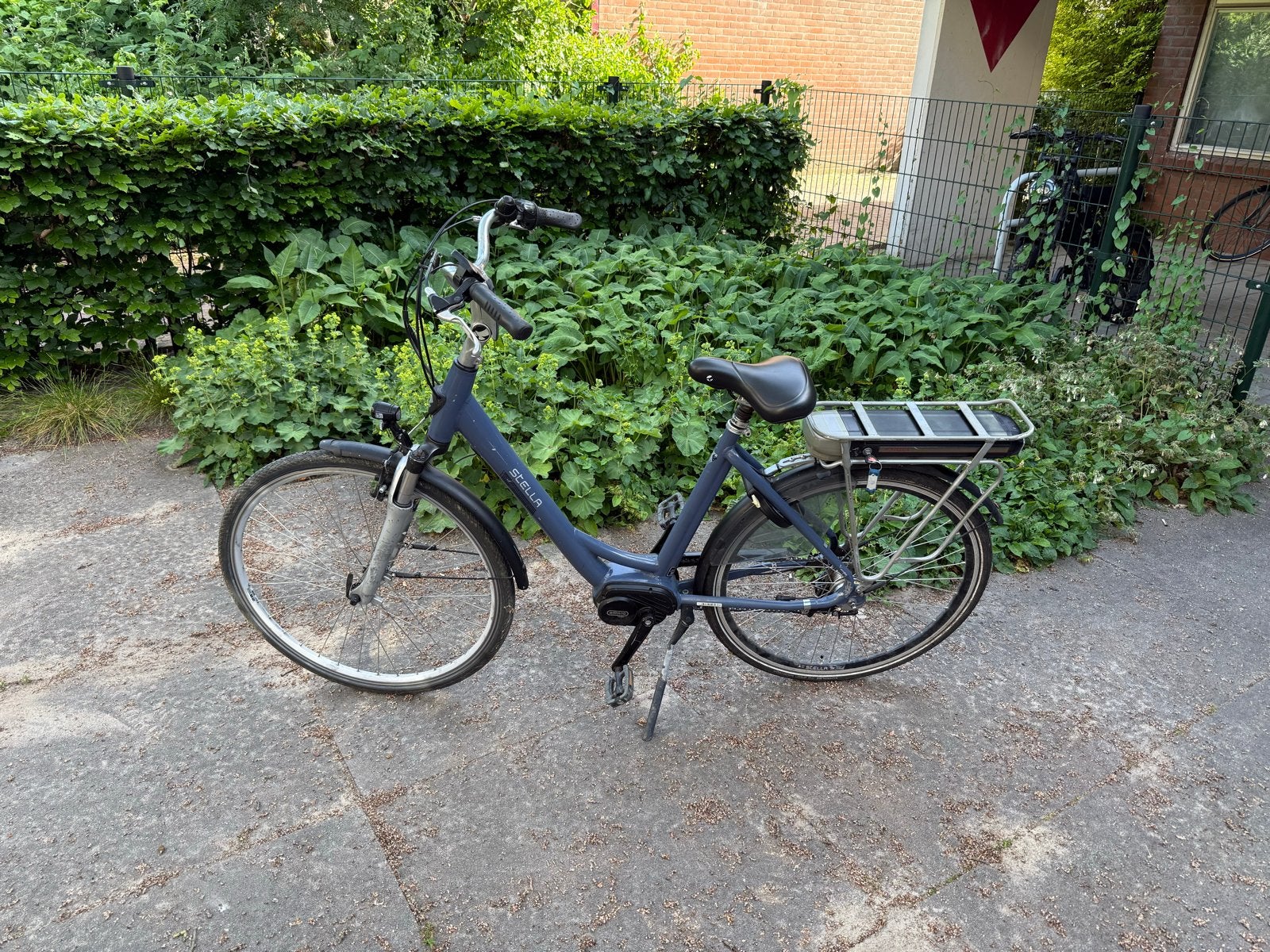 Stella elektrische fiets met Bafang middenmotor, Fietsen en Brommers, Gebruikt, 51 tot 55 cm, 30 tot 50 km per accu, Ophalen
