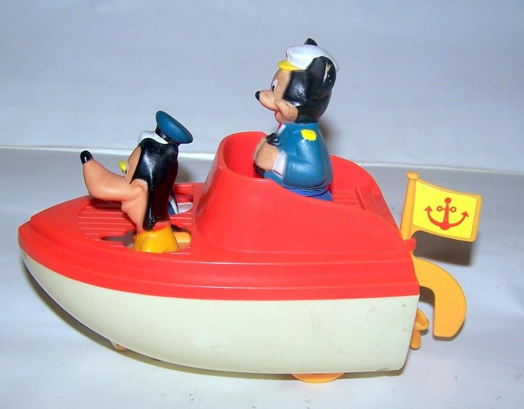 Vintage Illco Disney speeltje. Boot met opwindmechanisme., Ophalen of Verzenden, Mickey Mouse, Zo goed als nieuw, Overige typen