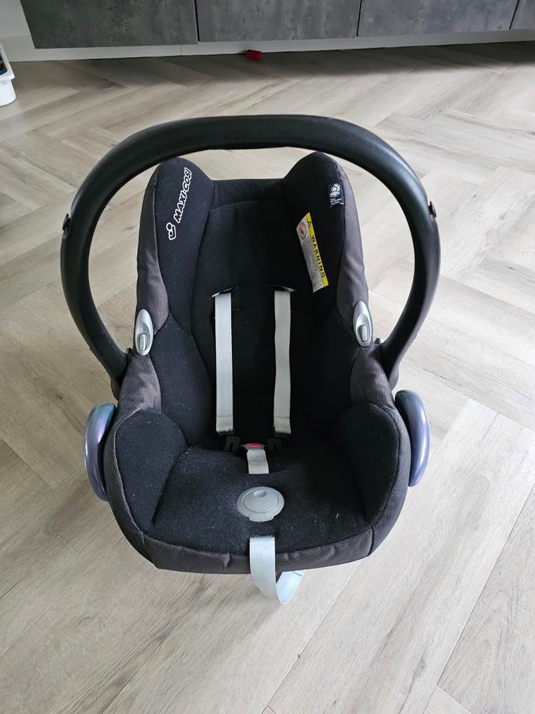 Maxi-Cosi autostoel met warme voetenzak, Kinderen en Baby's, Autostoeltjes, Ophalen, 9 t/m 18 kg, Maxi-Cosi, Gebruikt