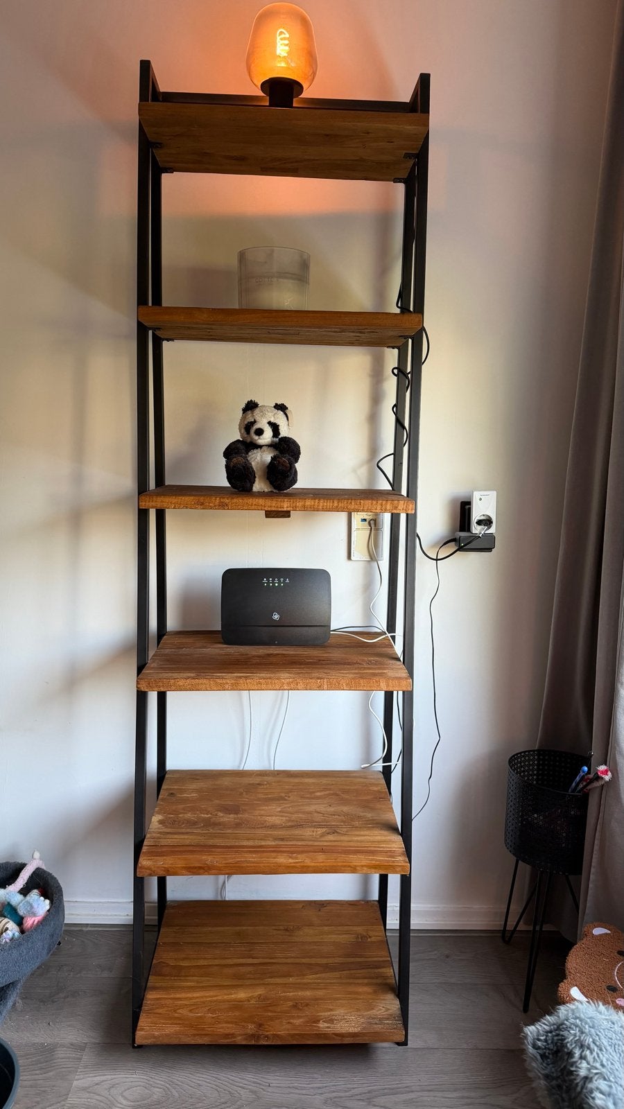 Industriële Boekenkast/Wandrek met Houten Planken, Huis en Inrichting, Ophalen, Met plank(en), 50 tot 100 cm, Zo goed als nieuw