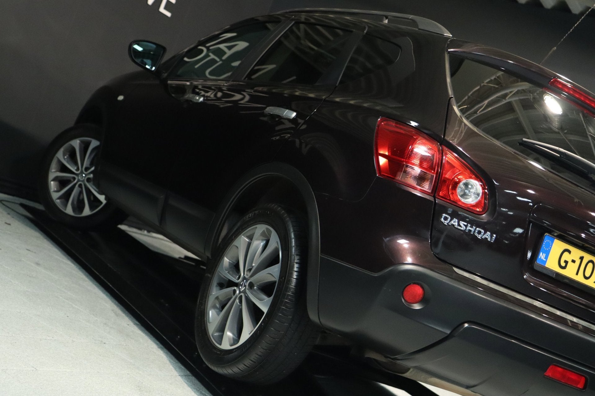 Nissan Qashqai 2.0 Acenta / PANODAK / CAMERA / CRUISE / NAVI, Voorwielaandrijving, Stof, Gebruikt, Zwart