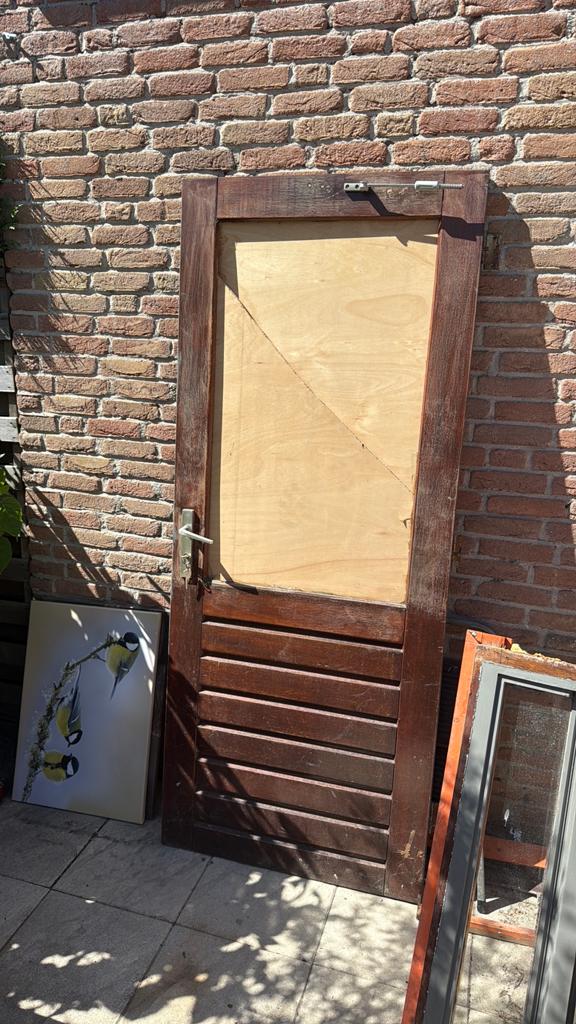 Hardhouten buitendeur met kozijn, Ophalen, Gebruikt, 80 tot 100 cm, Buitendeur