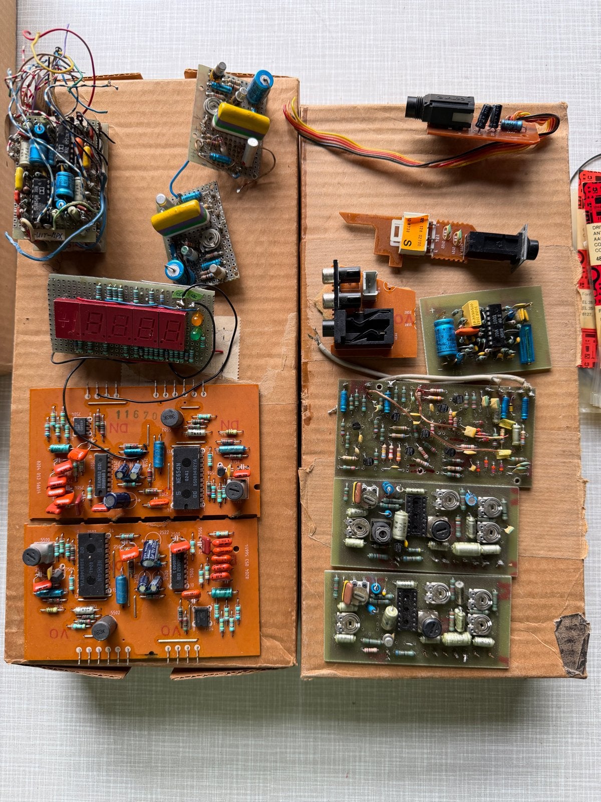 Partij vintage elektronica printplaten - Philips / zelfbouw, Hobby en Vrije tijd, Ophalen of Verzenden, Gebruikt