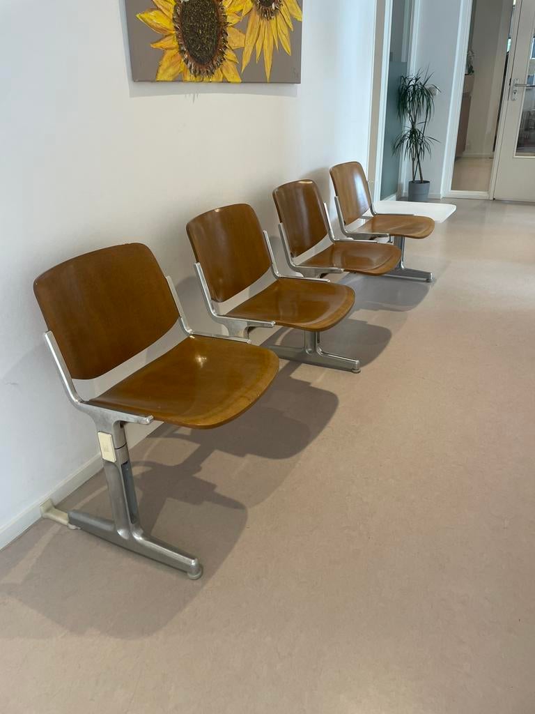 Vintage wachtkamer bankje, Ophalen of Verzenden, Zo goed als nieuw, Eén