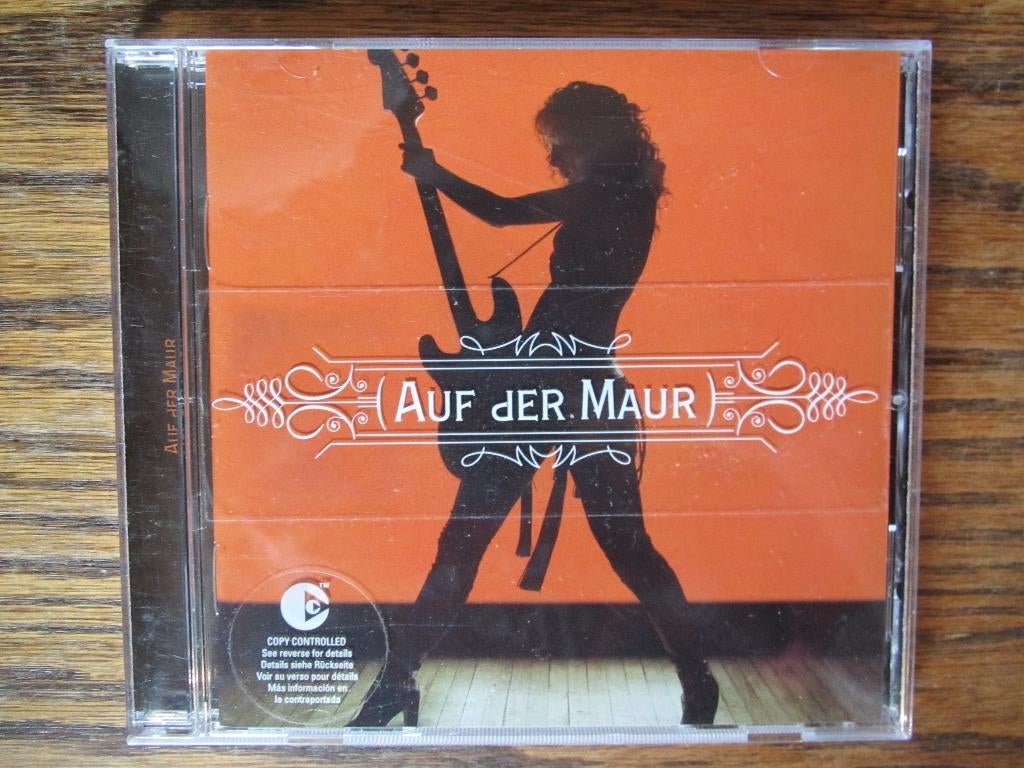 Auf Der Maur (2004), Ophalen of Verzenden, Zo goed als nieuw, Alternative