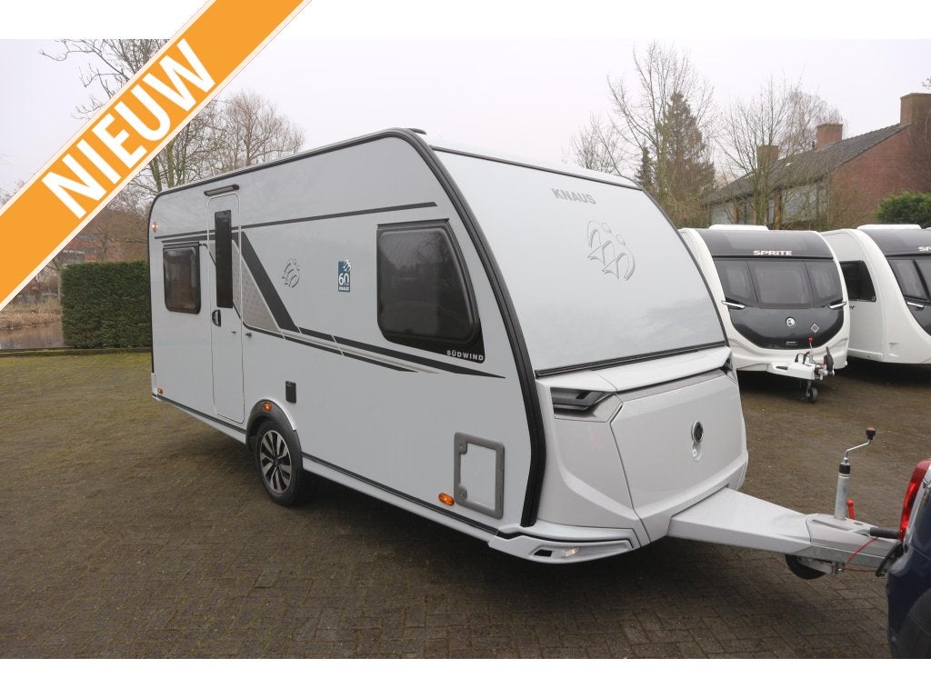 Knaus Sudwind 60 Years 450 FU prijs incl div opties, Caravans en Kamperen, Caravans, Overige typen, Bedrijf, 5 tot 6 meter, Knaus