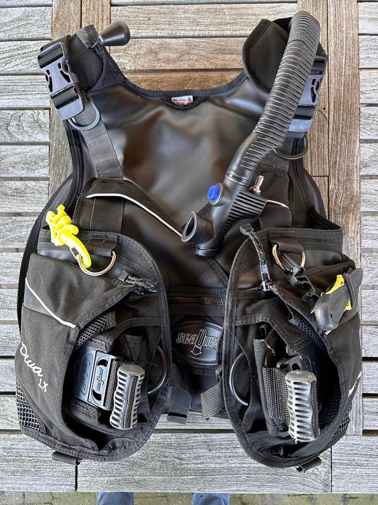 Los te koop: stabjacket dames Seaquest diva LX, Watersport en Boten, Duiken, Ophalen, Zo goed als nieuw, Trimvest of Wing