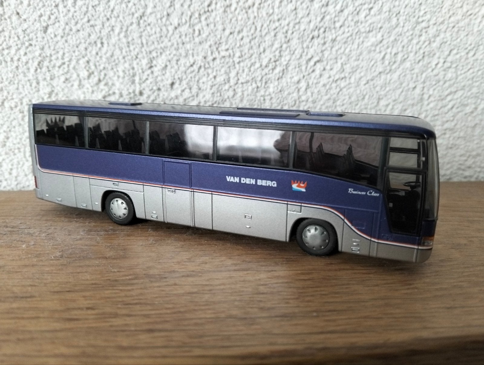 Modelbus Van den Berg, Hobby en Vrije tijd, Ophalen of Verzenden, Zo goed als nieuw, Bus of Vrachtwagen, Rietze