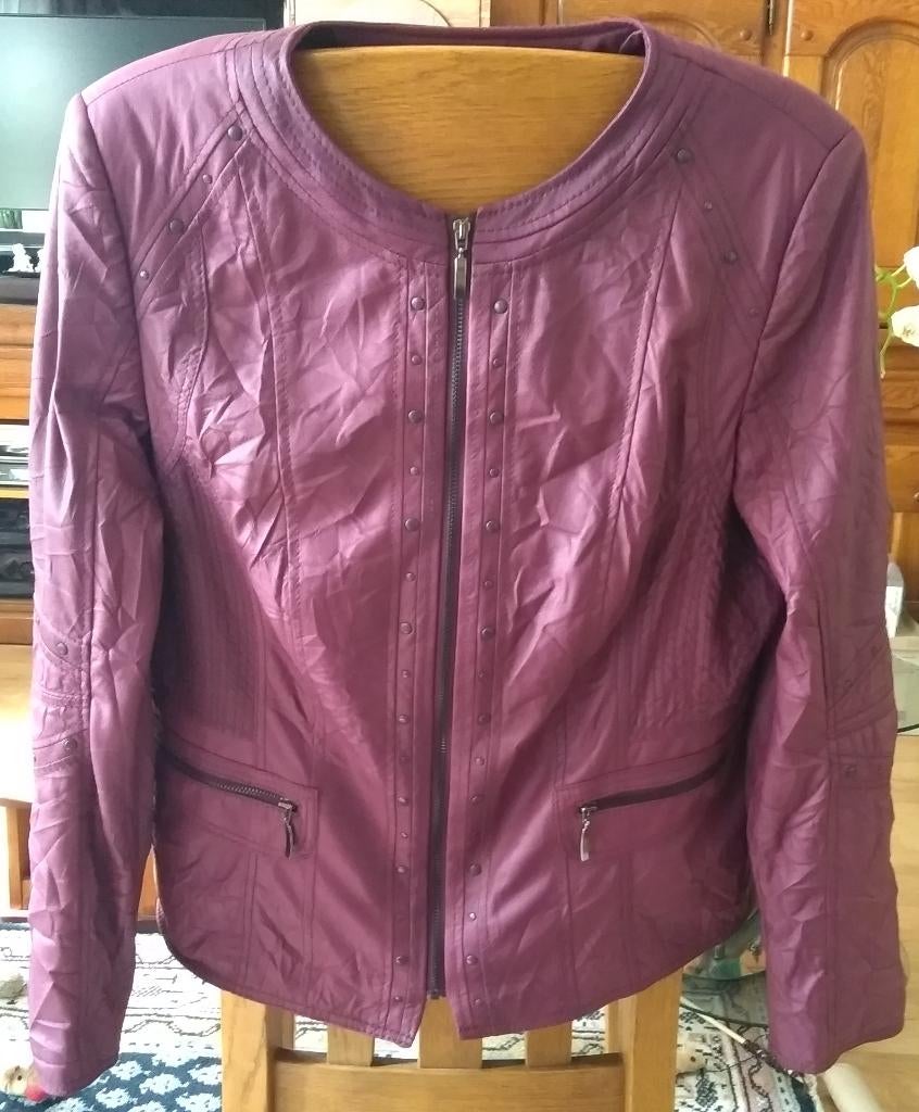 Bordeaux ROOD JASJE     (zo goed als nieuw), Ophalen of Verzenden, Zo goed als nieuw, Maat 38/40 (M), Rood