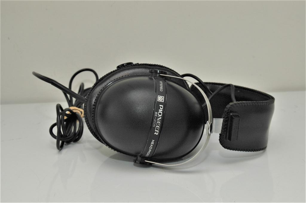 PIONEER SE-205 koptelefoon, Ophalen of Verzenden, Gebruikt, Over oor (circumaural), Overige merken