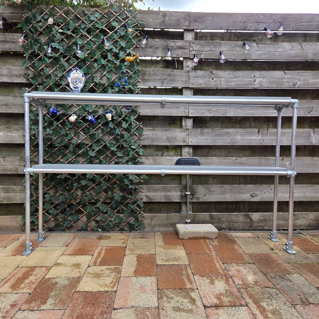 Legplanken met steigerbuizen frame, Ophalen, Zo goed als nieuw