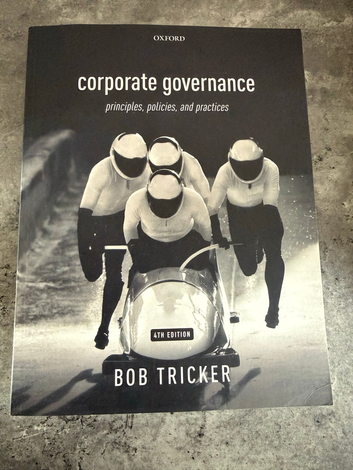 Corporate Governance - Bob Tricker (4th Edition), Ophalen of Verzenden, Gamma, Zo goed als nieuw, WO