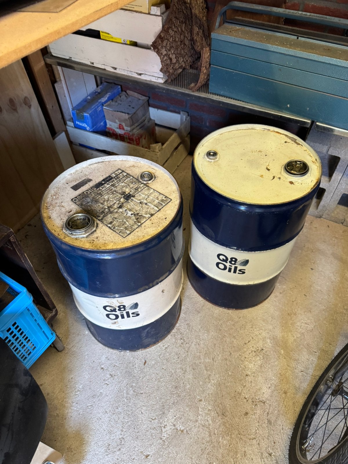 Q8 olievaten 60 liter, Ophalen