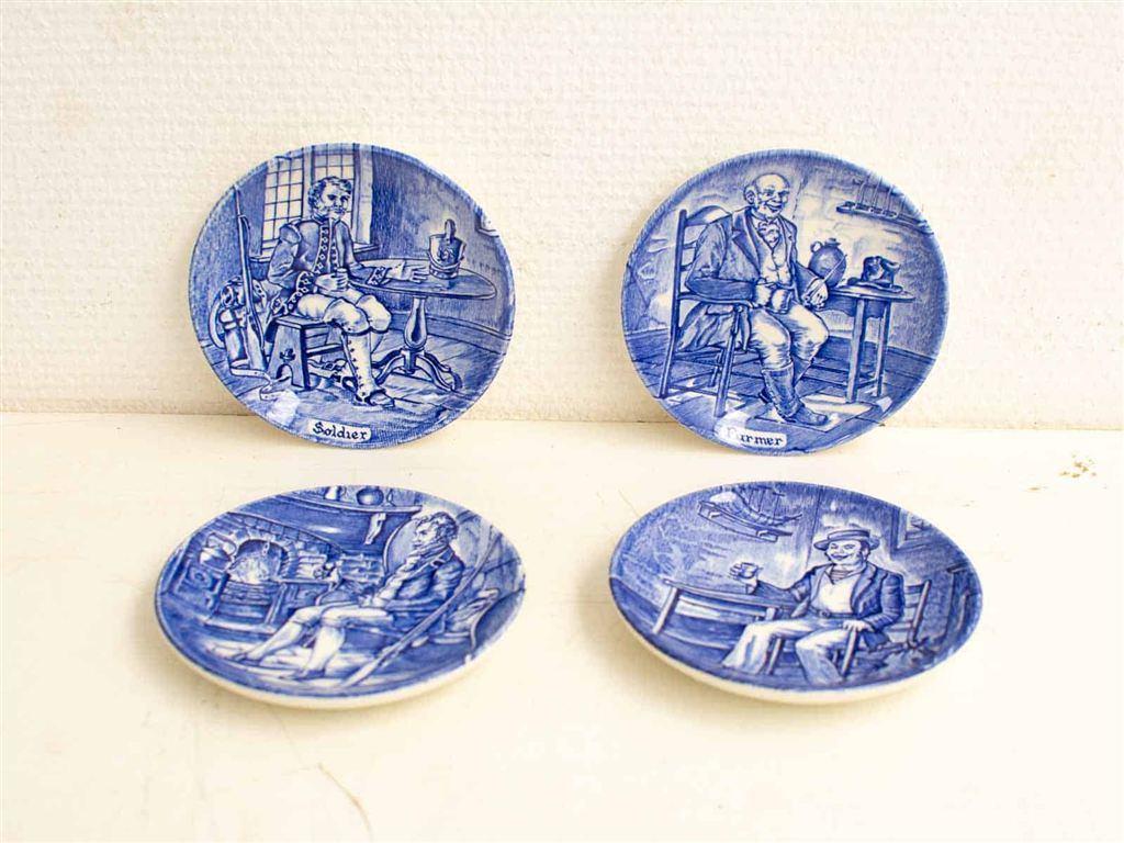 4 enouch wedgwood schoteltjes 27572, Huis en Inrichting, Gebruikt, Ophalen of Verzenden, Bord(en), Wedgwood