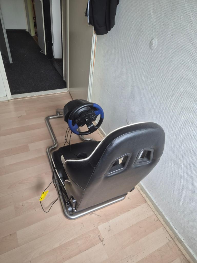 Thrustmaster T150 racestuur met Playseat Challenge, Ophalen, Overige merken, Gebruikt