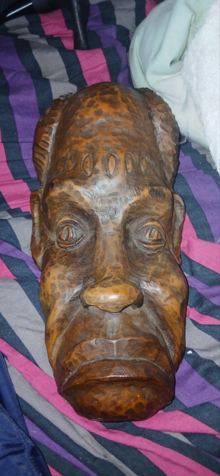 Uniek handgesneden houten masker - Afrikaanse stijl, Ophalen, Masker, Handgemaakt, 20 - 50 cm